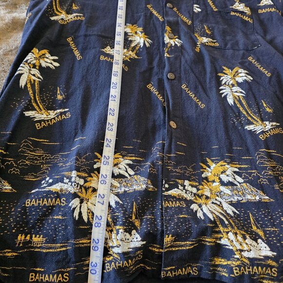 Shoreline Bahamas Shirt Men’s M Blue Hawaiian Button Up 100% Cotton Palm Trees - Picture 10 of 10
